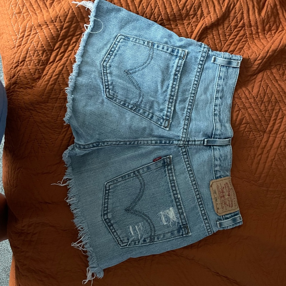 Custom Distressed 569 Levi Shorts Size 26